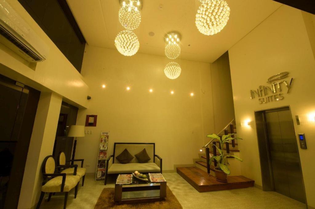 Infinity Suites Davao Ngoại thất bức ảnh