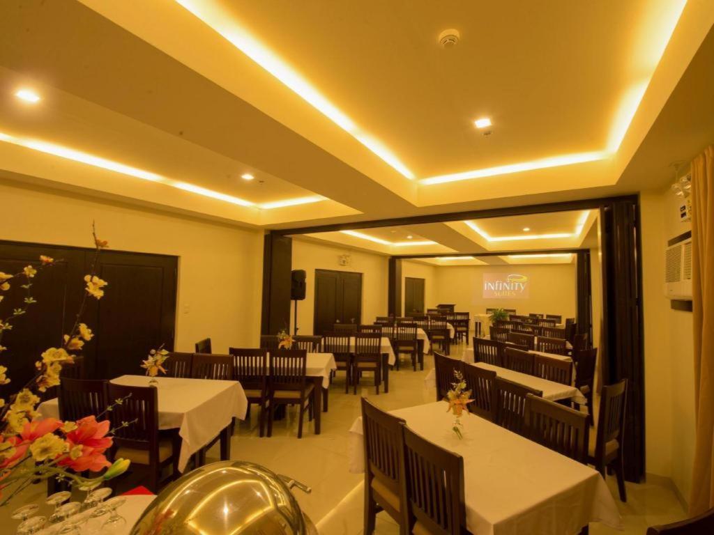 Infinity Suites Davao Ngoại thất bức ảnh
