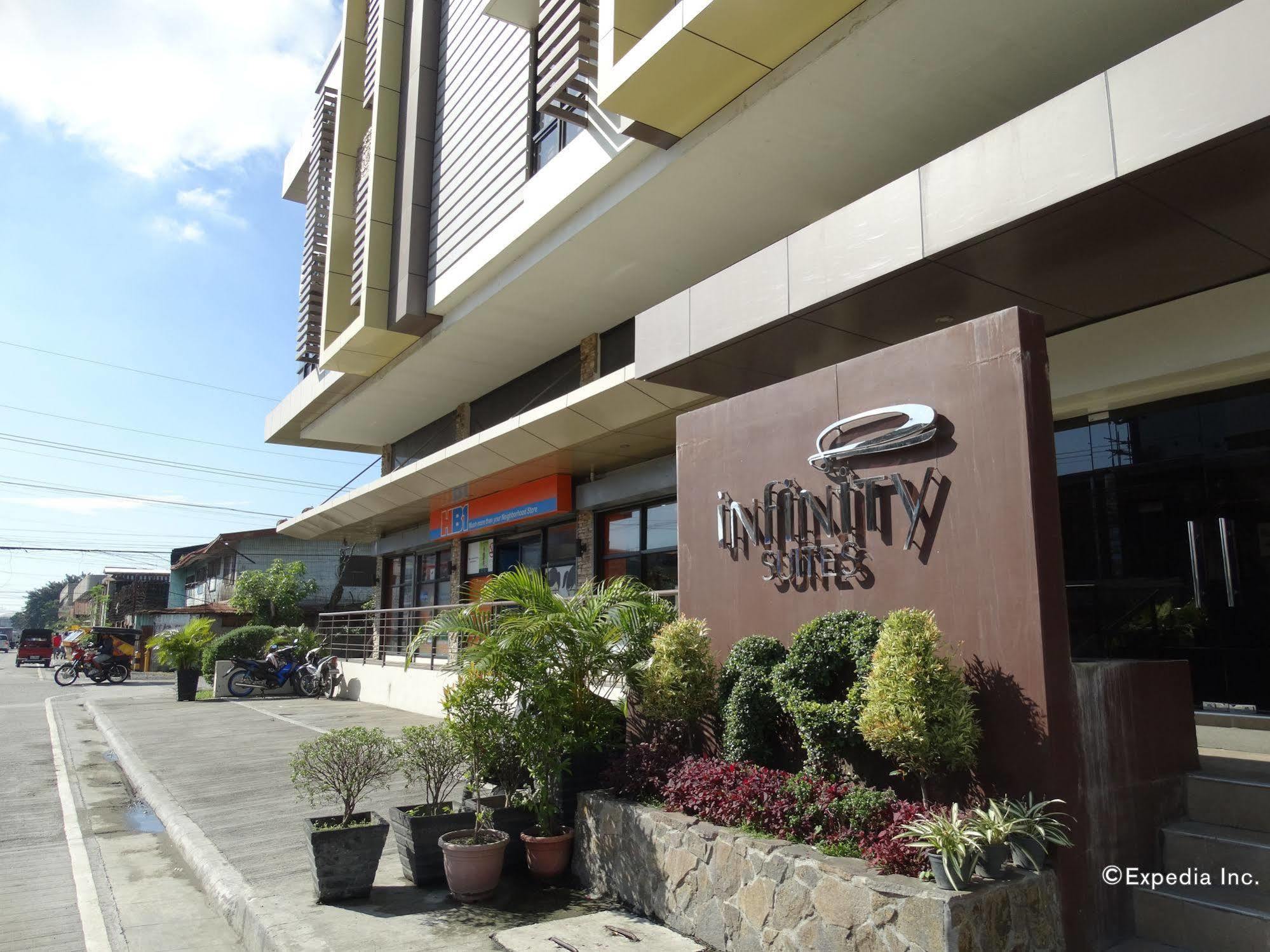 Infinity Suites Davao Ngoại thất bức ảnh