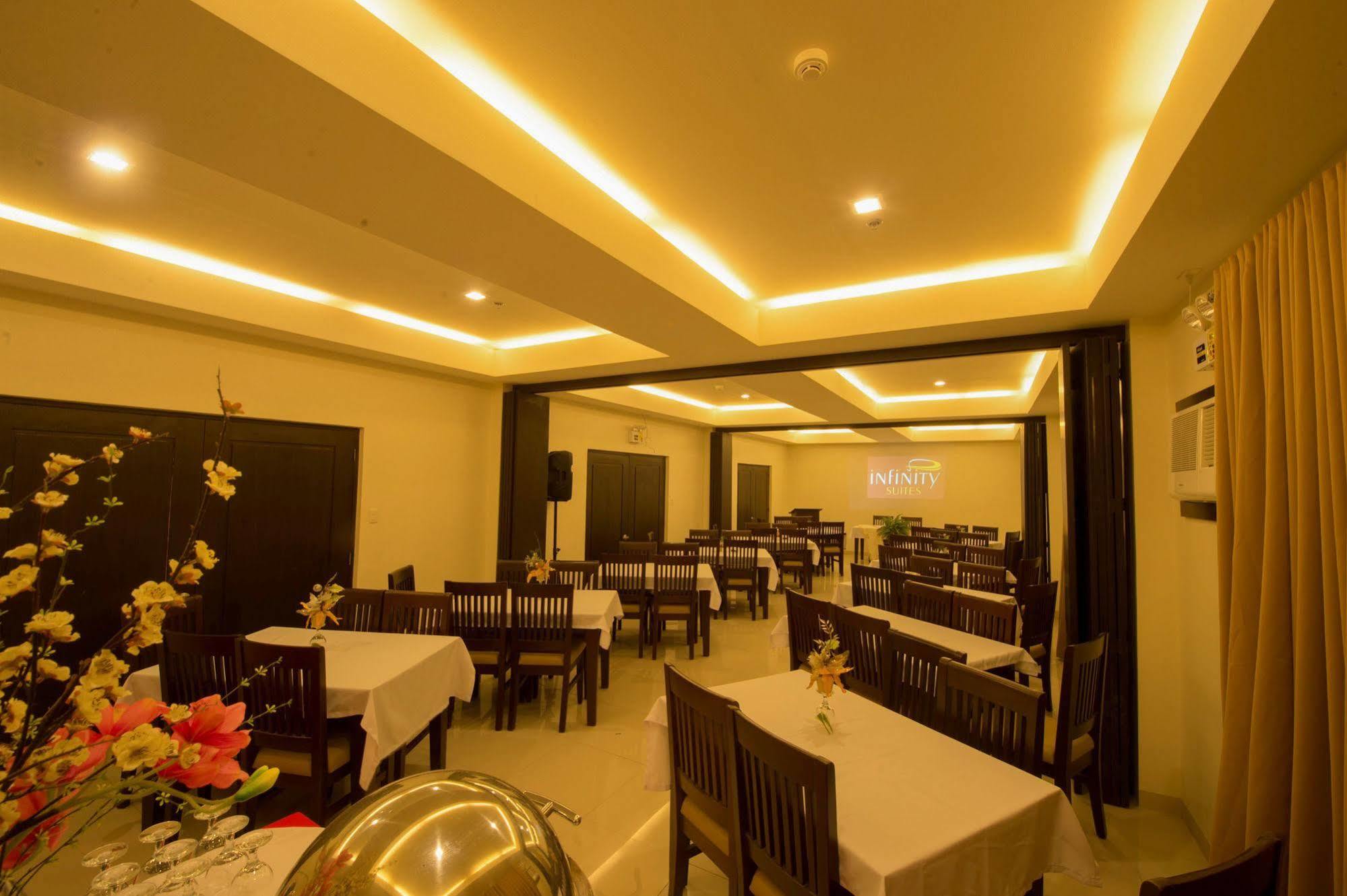 Infinity Suites Davao Ngoại thất bức ảnh